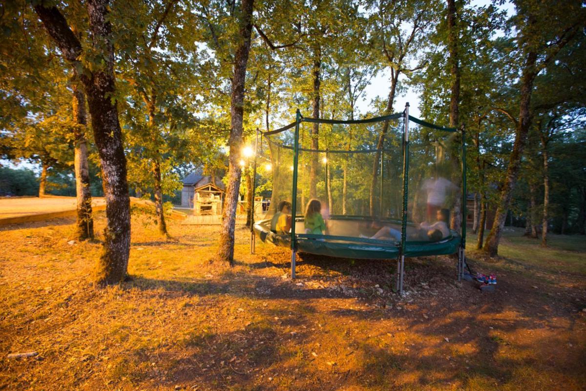 Hotel Le Bois De Faral Le Bastit Zewnętrze zdjęcie